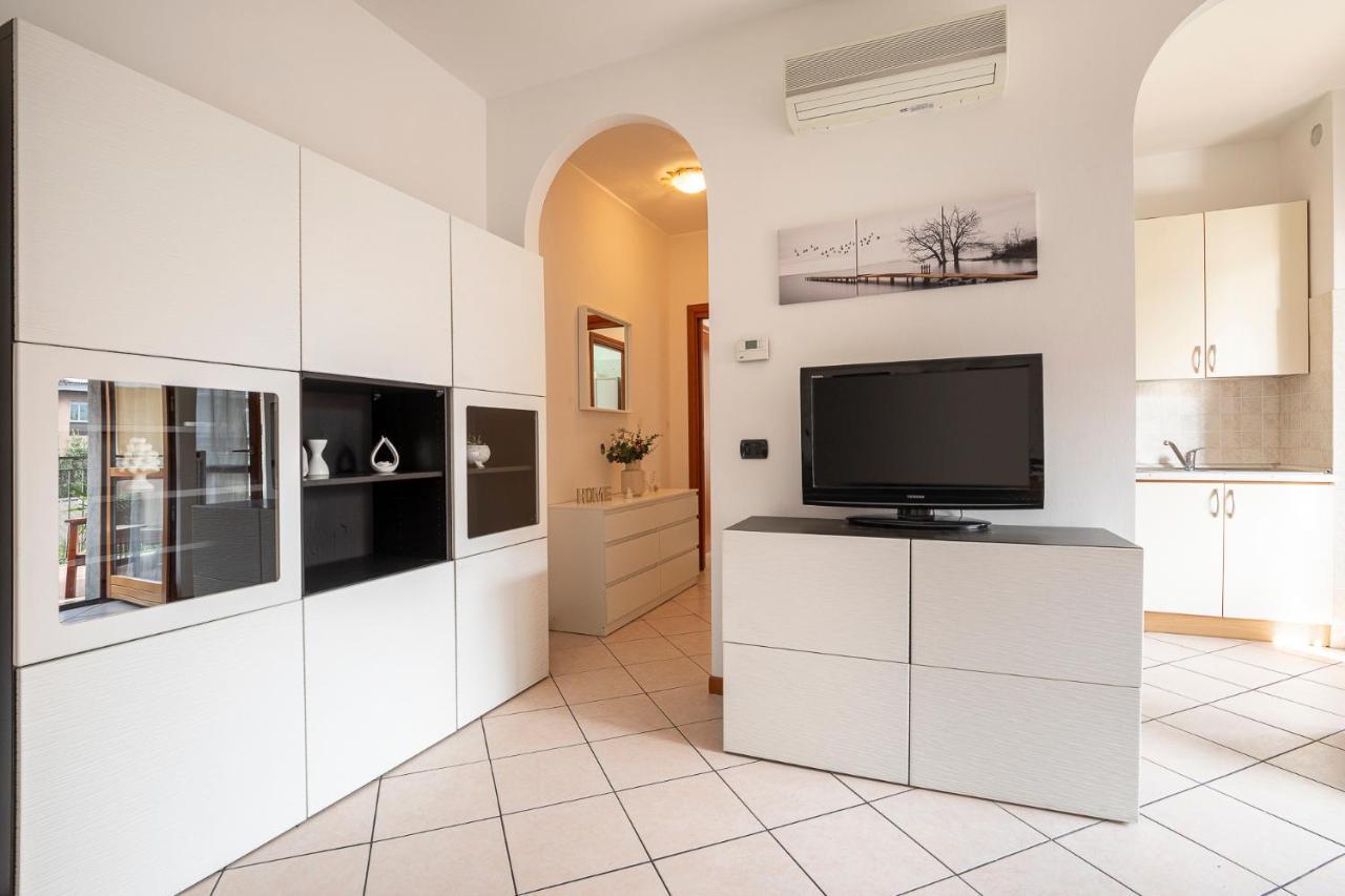 Casty Sweet Home - Parcheggio Privato Gratuito Mailand Exterior foto